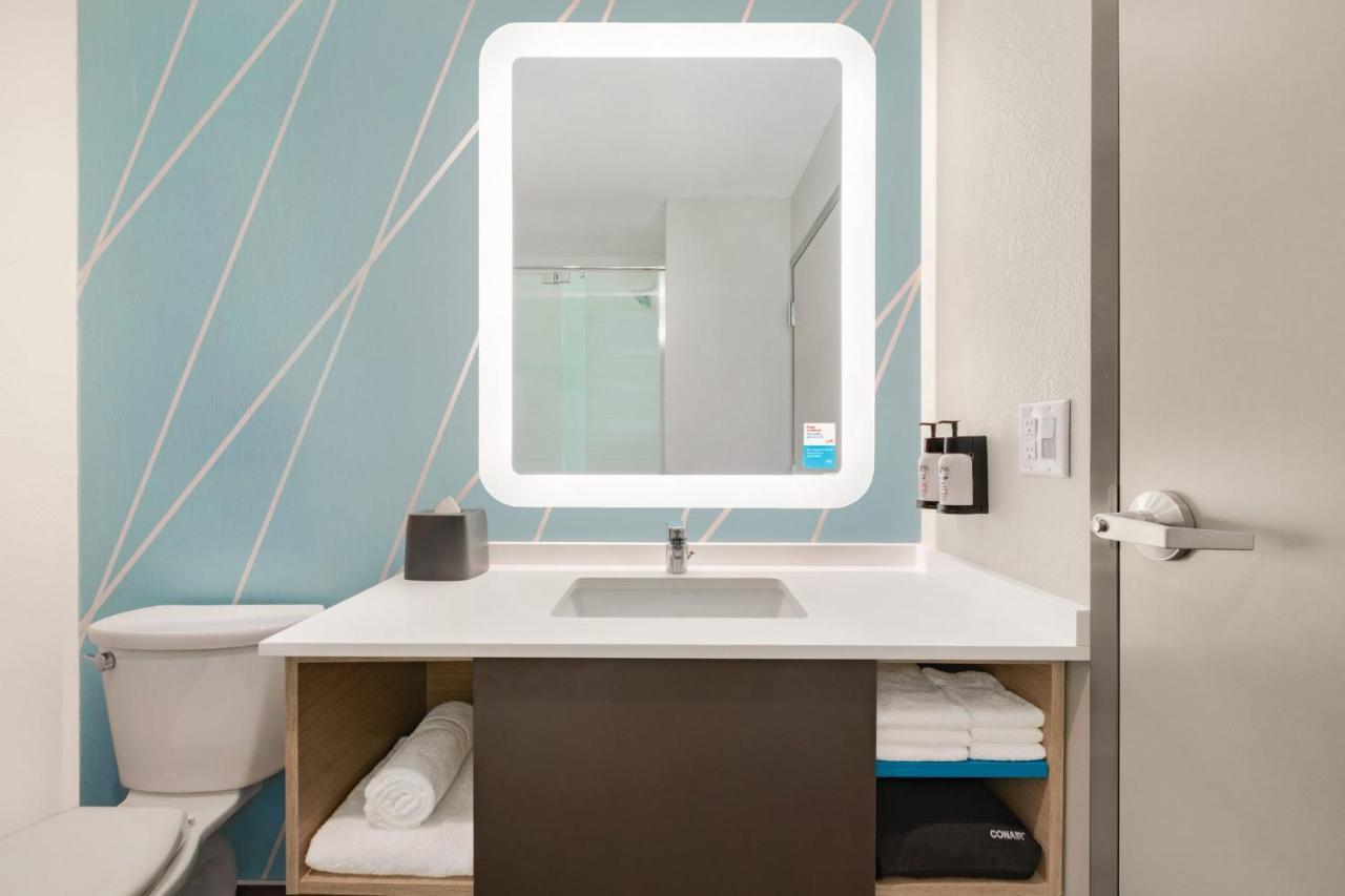 Avid Hotels Elkhart North By Ihg Exterior photo